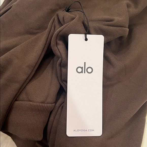 NWT ALO Accolade Hoodie Sweatshirt Espresso Size XS | $148 - Picture 13 of 15